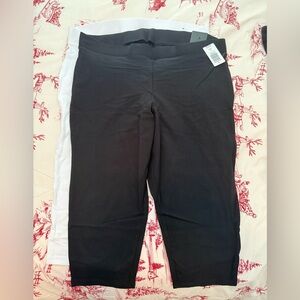 Torrid Black NWT and White Cropped Leggings, 3